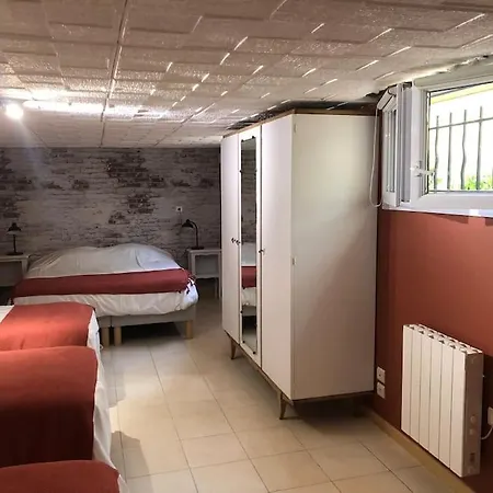 Avec Piscine A 80 M De La Prázdninový dům
