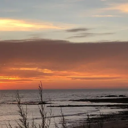 Nyaraló Avec Piscine A 80 M De La