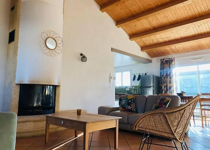 Avec Piscine A 80 M De La Prázdninový dům