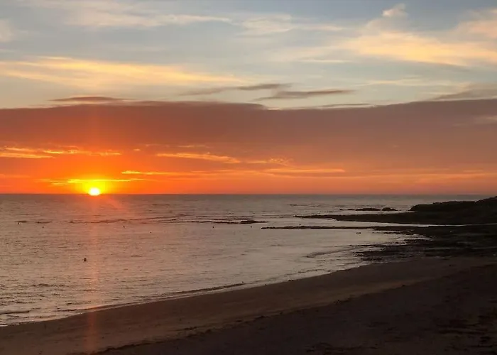 Prázdninový dům Avec Piscine A 80 M De La