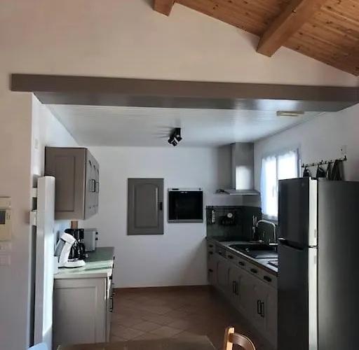 Avec Piscine A 80 M De La Brétignolles-sur-Mer