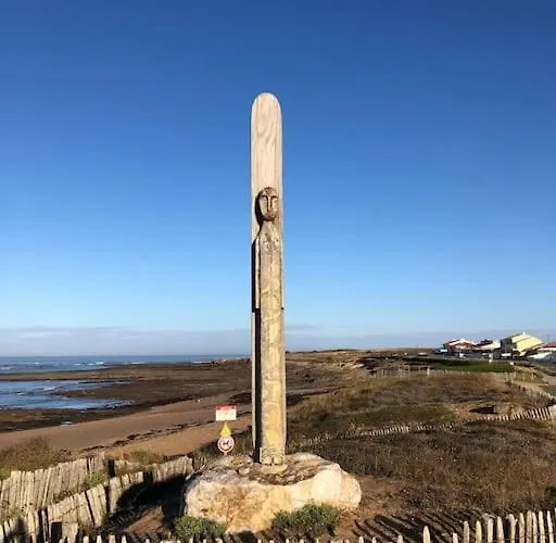 Avec Piscine A 80 M De La Prázdninový dům