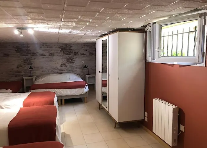 Avec Piscine A 80 M De La Prázdninový dům